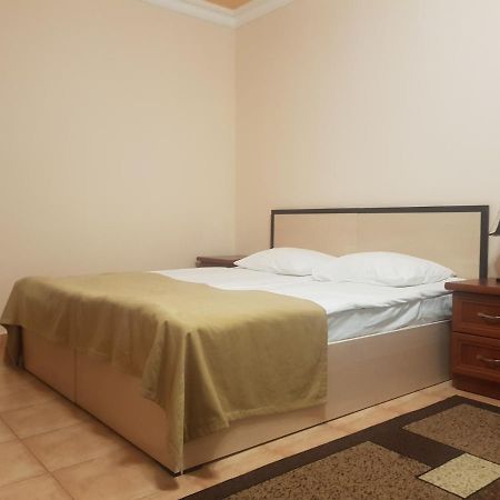 Ariana Family Hotel 딜리잔 외부 사진
