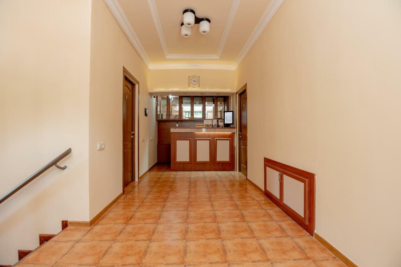 Ariana Family Hotel 딜리잔 외부 사진